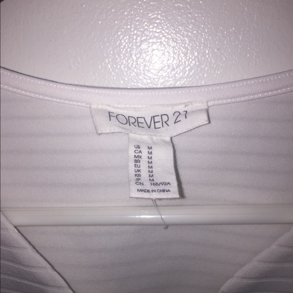 White cropped tank top with laces - Picture 2 of 3